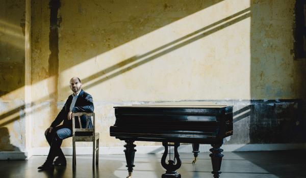 Kirill Gerstein. Photo: Marco Borggreve